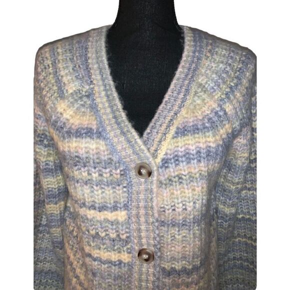 Jessica Simpson Cropped Cardigan - Picture 2 of 6